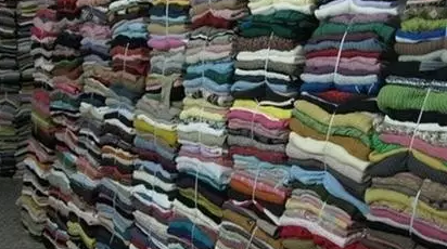旧衣回收体系还未完善 1亿吨废旧纺织品亟待利用